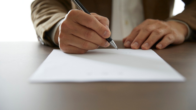 rakstveida apņemšanās