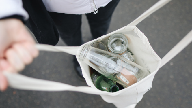 Uzņēmumu apvienošanās izlietotā iepakojuma tirgū